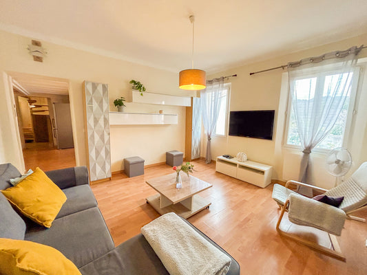 Duplex Stadtzentrum - Le Beausset
