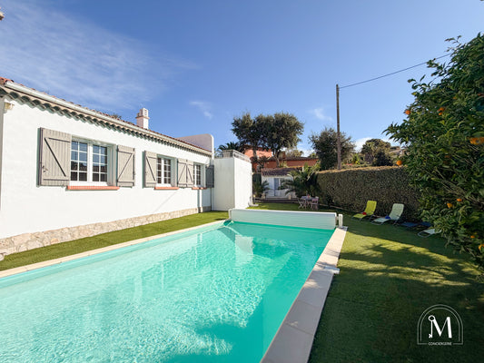 Haut de villa avec piscine et parking à Six-fours - Main Image