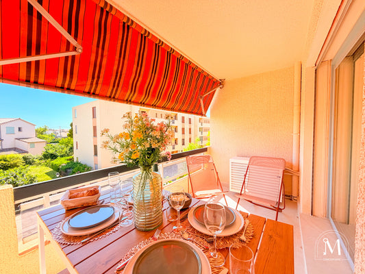 Magnifique T2 proche du centre de Sanary sur mer - Main Image